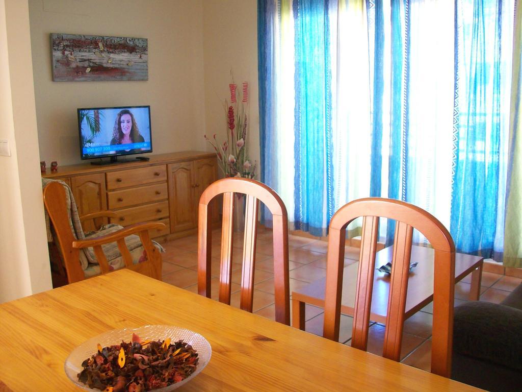Apartamentos Par Tres - Oliva Nova Oda fotoğraf